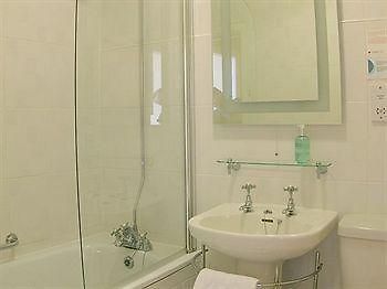 Barclay House Cottages لوي المظهر الخارجي الصورة